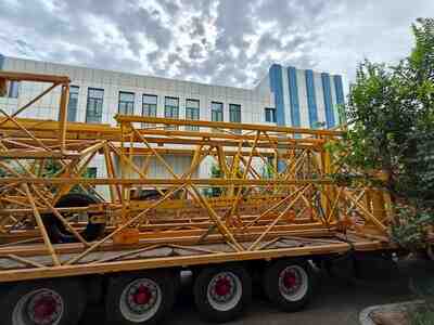 Qüllə kran XCMG, 2023 il Qüllə kran XCMG, 2023 il