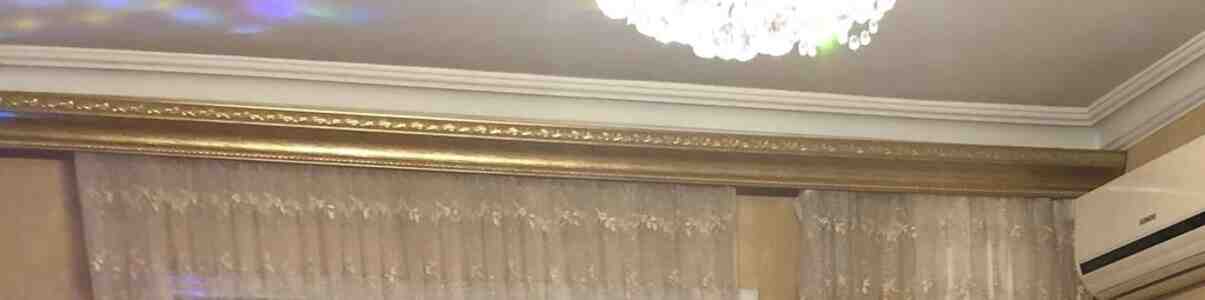 Karnizin üst dekoru Karnizin üst dekoru