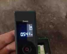 Lazer metrə