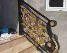 Qara tökmə aluminium məhəccər