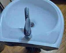 Əlüzyuyan (Tülpan)