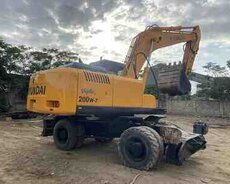Ekskavator Hyundai 2011 il