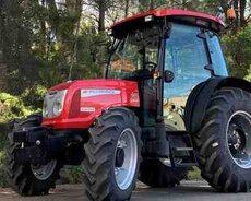 Traktor McCormick S90BW