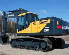 Tırtıllı ekskavator HYUNDAI R210, 2023 il