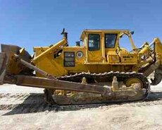 Buldozer icarəsi Komatsu