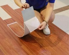 pvc yer örtüyü arxası yapışqanlı