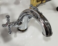 Retro üslubda iki qollu lavabo qarışdırıcısı - Material: xrom örtüklü