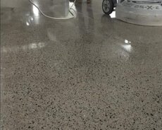 Betonun yonulub laklanması