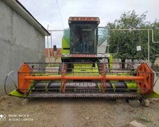 Claas daminator 68s