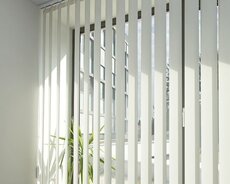 Vertikal model jaluzler