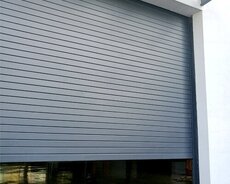 Alman istehsalı Jalüz qapı