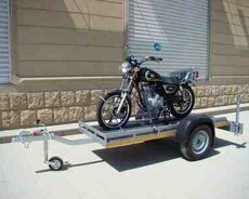 Motosiklet üçün qoşqu -evakuator