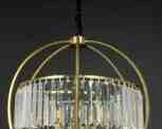 Qızılı dəmirli oval lüstr