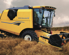 Kombayn New Holland Tc5.70