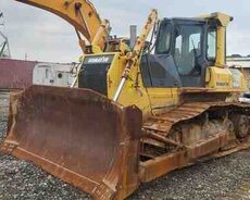 Buldozer Komatsu, 2003 il