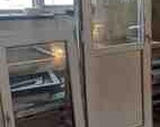 Plastik qapı və pəncərə