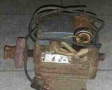 Mühərrik 370 w